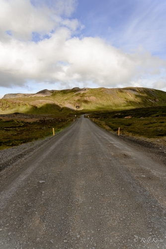 Gravel road east of Snæfellsnjökull